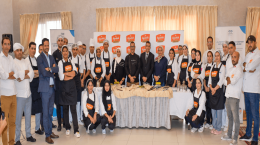 مركز التكوين في مهن الفندقة والسياحة-العنق يحتضن دورة تكوينية في تحضير الشوكولاته لفائدة المتدربين الشباب 